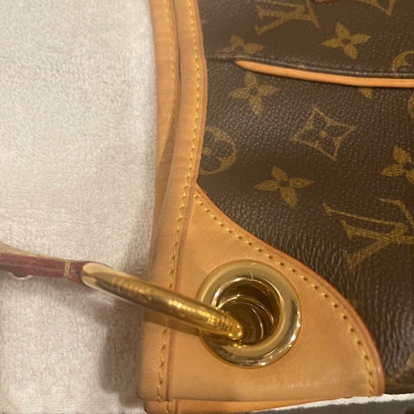 DISCONTINUED Galliera PM Authentic LV Hobo Monogram - Picture 6 of 11